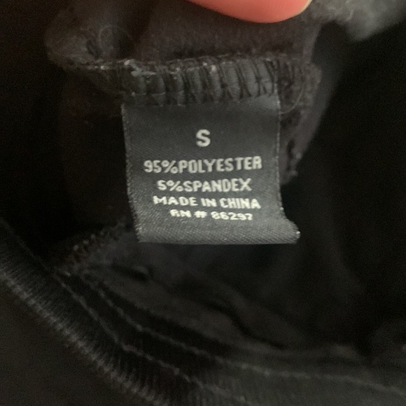 Rhinestone activewear pants - Picture 4 of 7